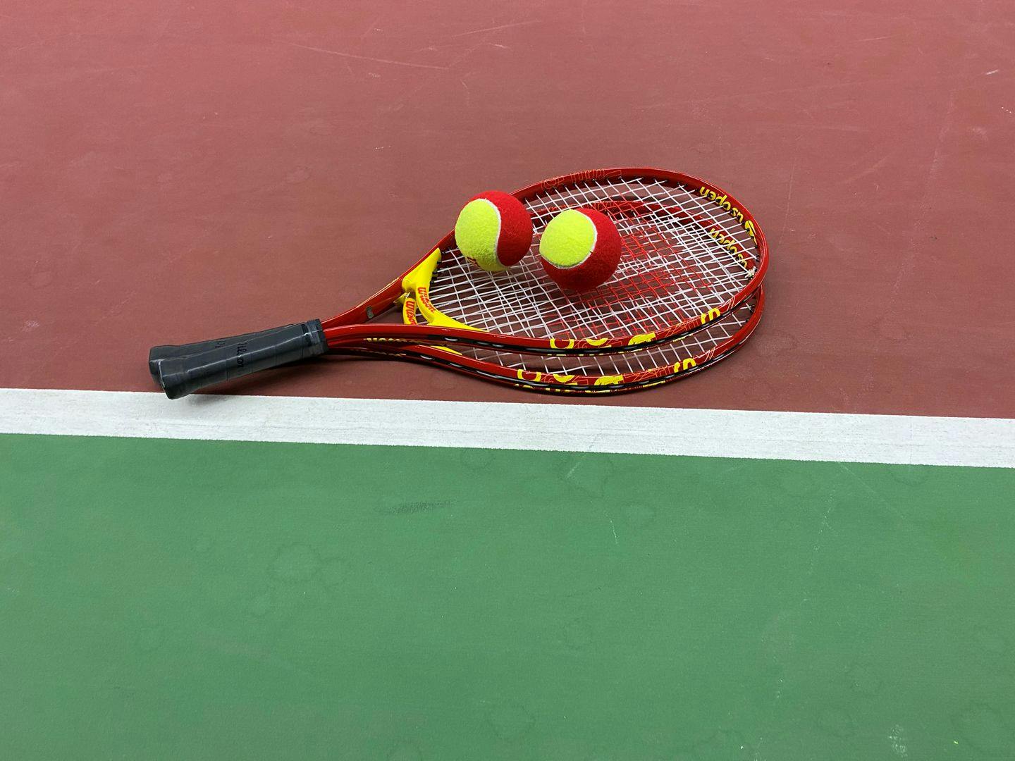 Tennis